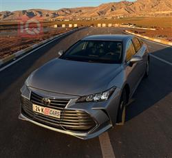 تويوتا أفالون